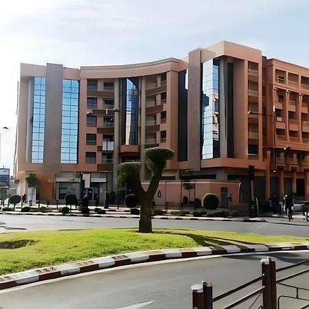 C-Appartement De Luxe Plein Centre De Gueliz Avec Piscine Parking Wifi Netflix Marrakesch Exterior foto